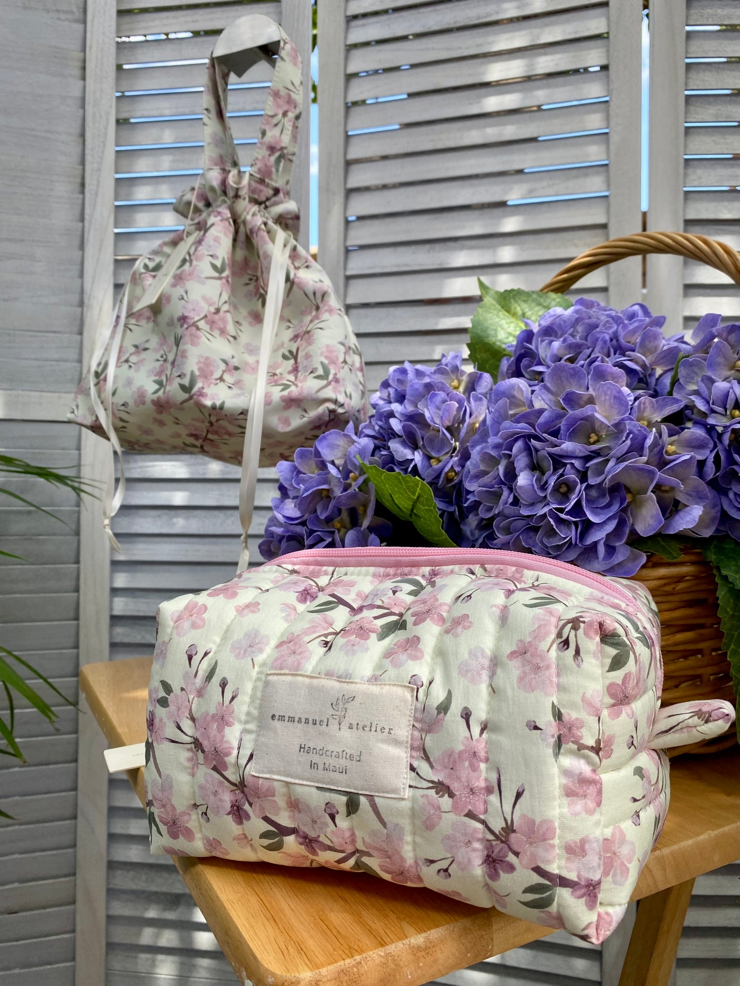 Jumbo Box Pouch - Cream Cherry Blossom