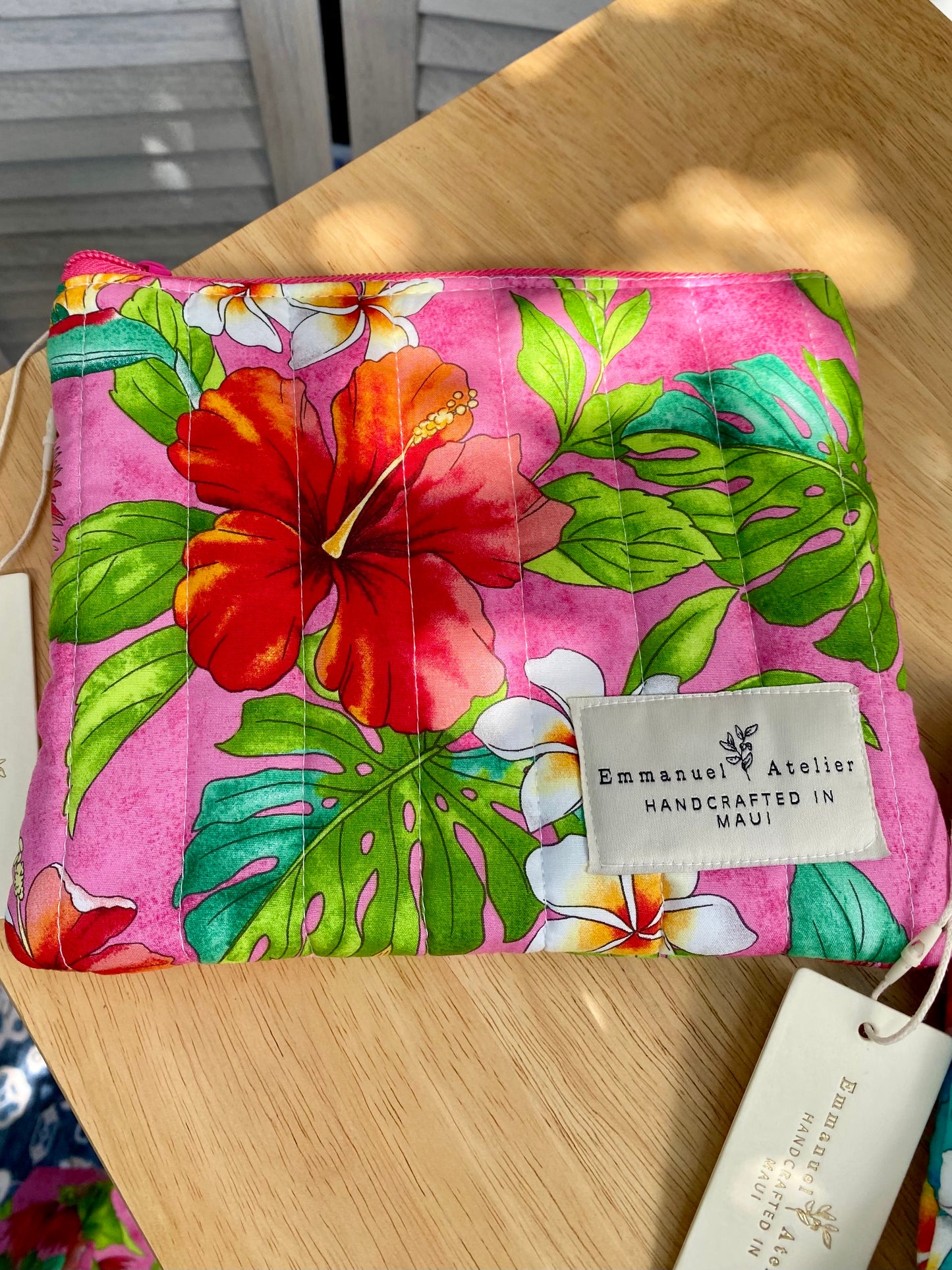 Medium Quilted Pouch - Coral Aloha