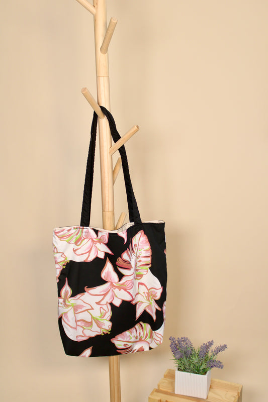 Relaxed Tote Bag - White Lily