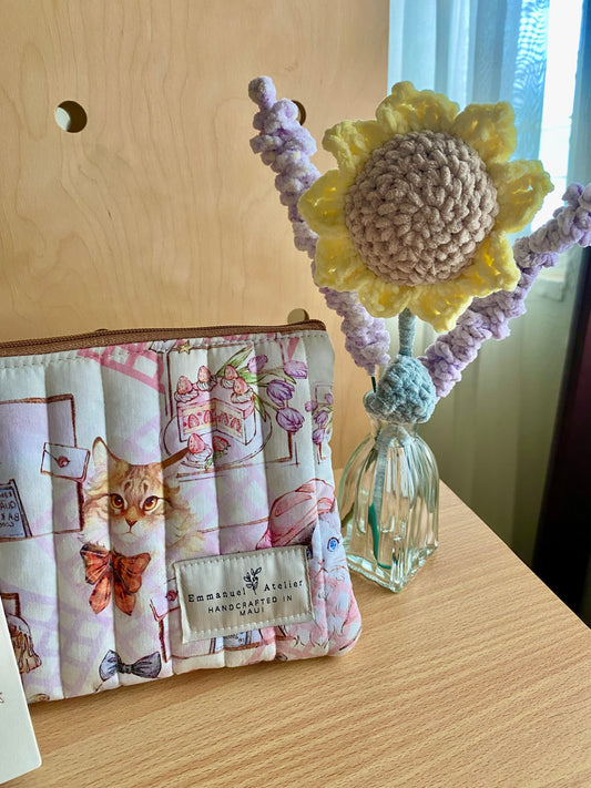 Medium Quilted Pouch - Love Cat