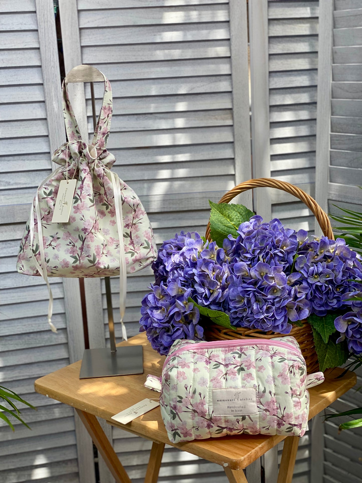 Jumbo Box Pouch - Cream Cherry Blossom