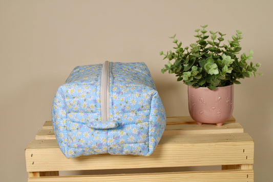 Quilted Jumbo Box Pouch -  Daisy