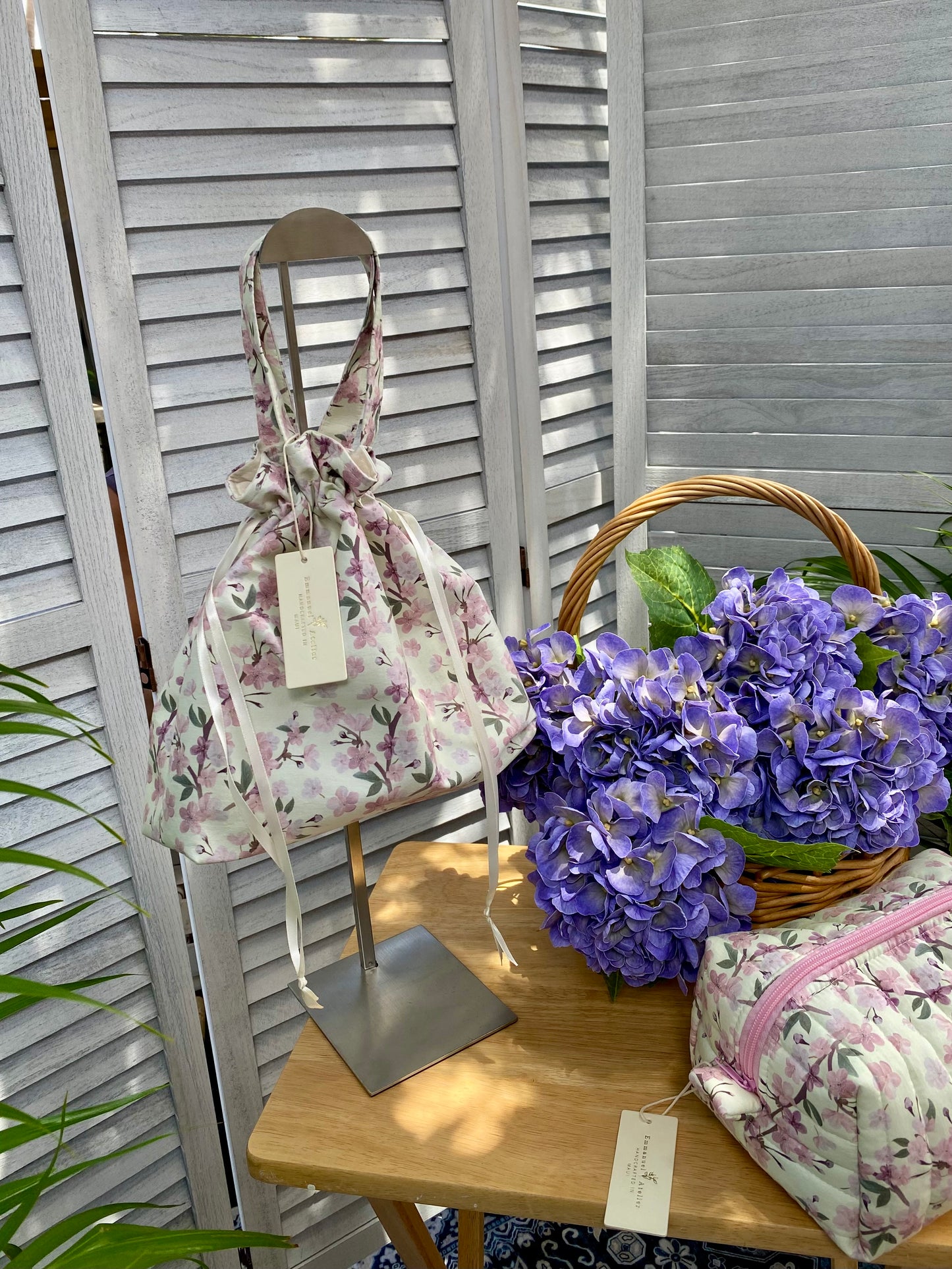 Drawstring Pouch - Cream Cherry Blossom