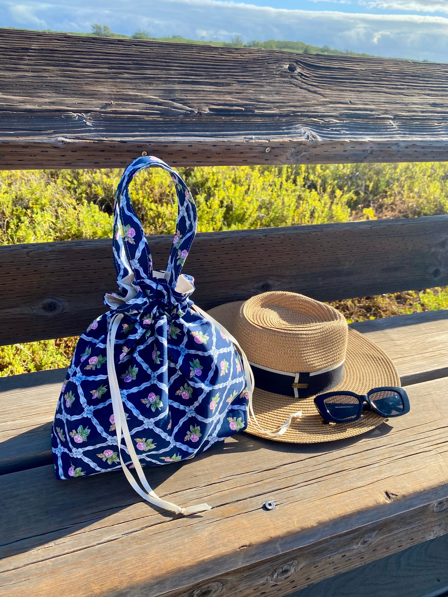 Drawstring Pouch - Navy Rose